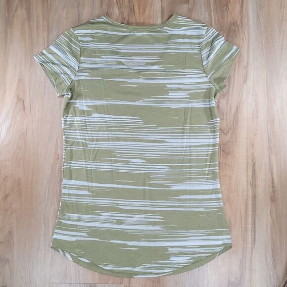 🔺️Madison & Berkeley Burnout Bedazzled Short Sleeve Tshirt Medium - Picture 2 of 9